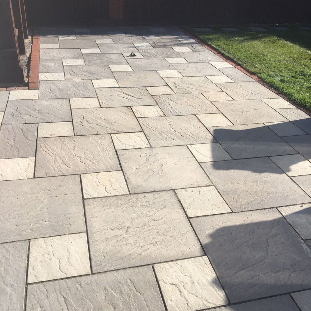 CONCRETE PAVING SLABS